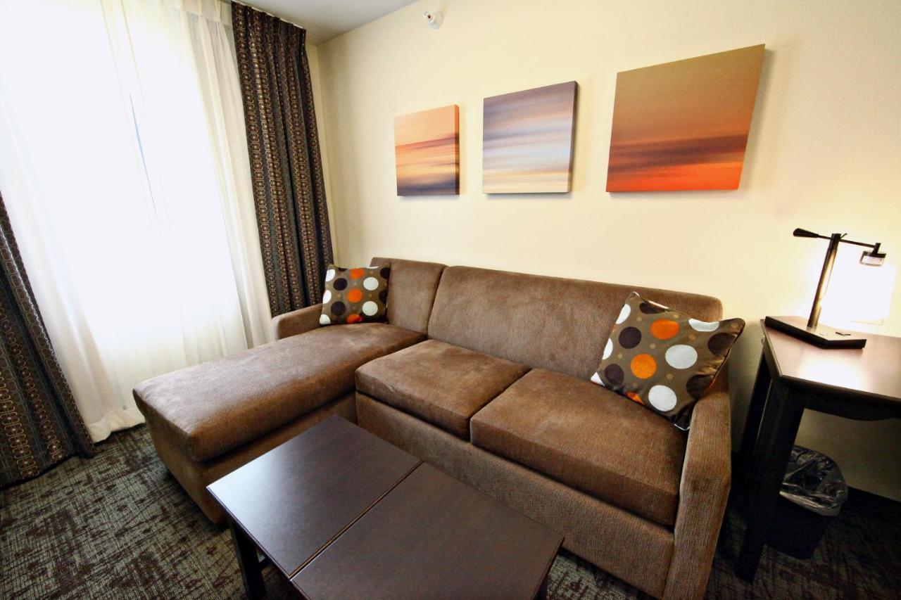 Staybridge Suites Minot, An Ihg Hotel Екстериор снимка